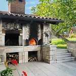 Stunning In With Sauna Feriehus Tinjan